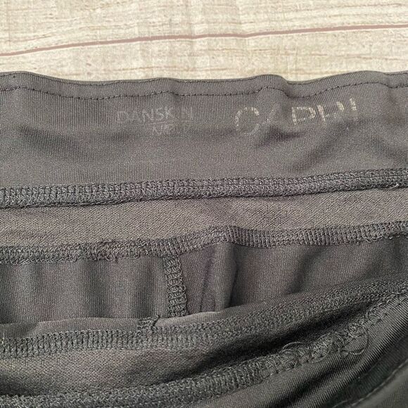 Danskin 2 bundle women S compression capris leggings black - Picture 11 of 13